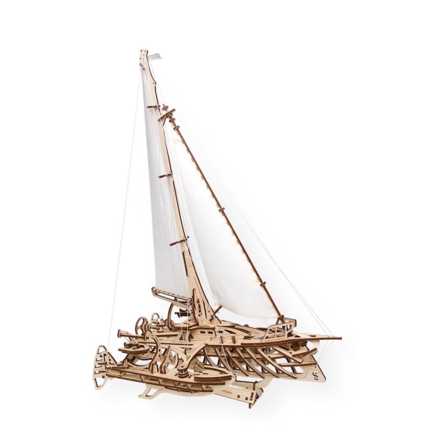 Ugears - 3D puinen mekaaninen palapeli Purjevene Merihobus trimaraani