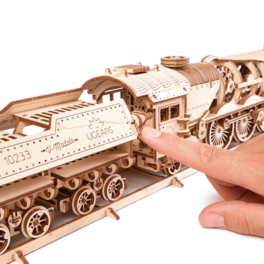 Ugears - 3D puinen mekaaninen palapeli V-Express höyryveturi