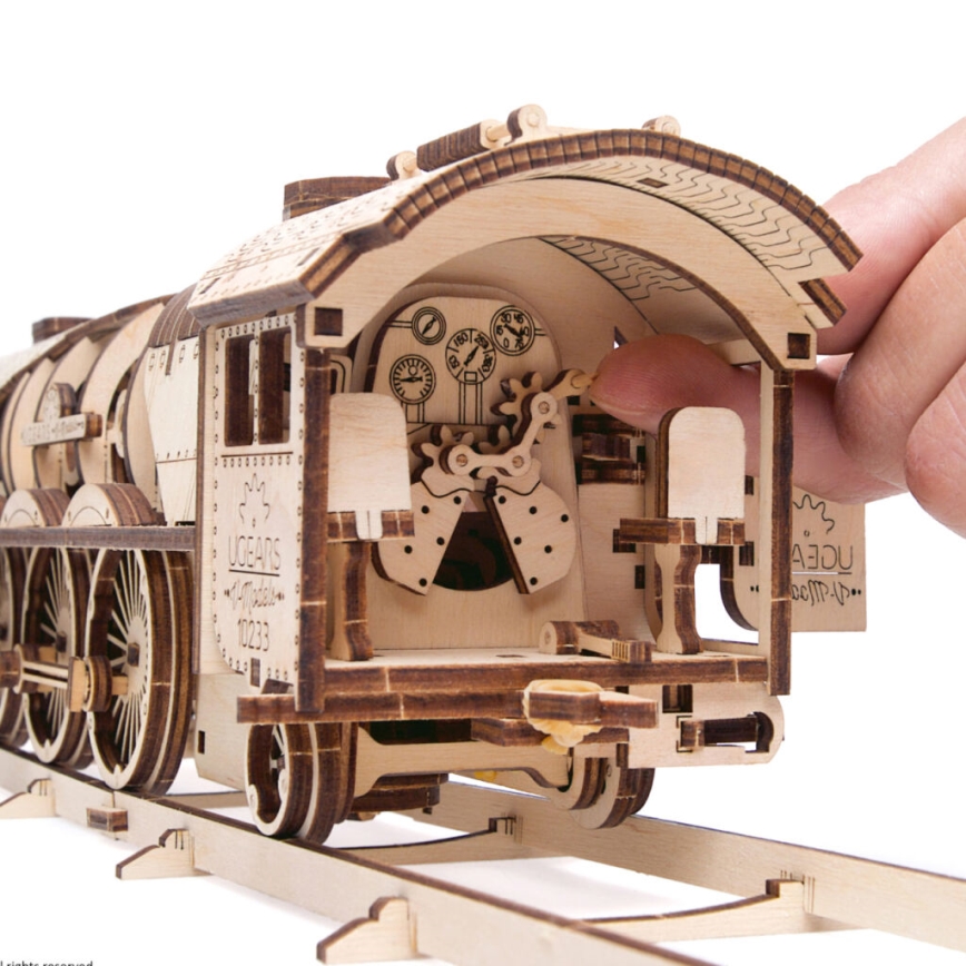 Ugears - 3D puinen mekaaninen palapeli V-Express höyryveturi