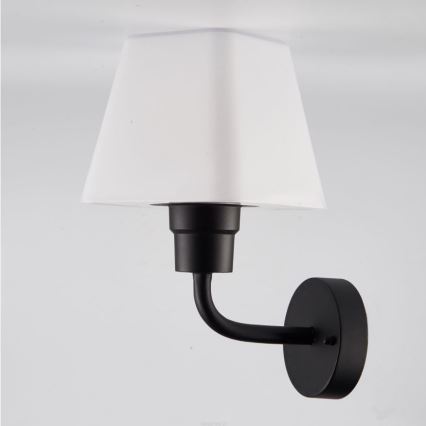 Ulkoseinävalaisin GIZA 1xE27/10W/230V IP44