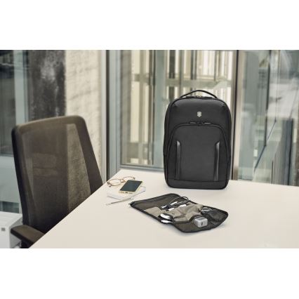 Victorinox - Kannettavan tietokoneen reppu 14" Altmont Professional Kaupunki 14 l musta