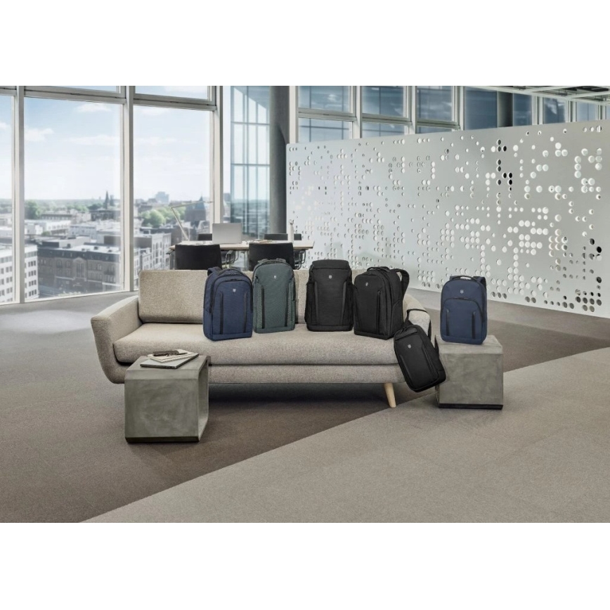 Victorinox - Kannettavan tietokoneen reppu 15" Altmont Professional Deluxe Travel 25 l vihreä