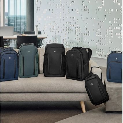 Victorinox - Kannettavan tietokoneen reppu 15" Altmont Professional Essential 24 l tummansininen