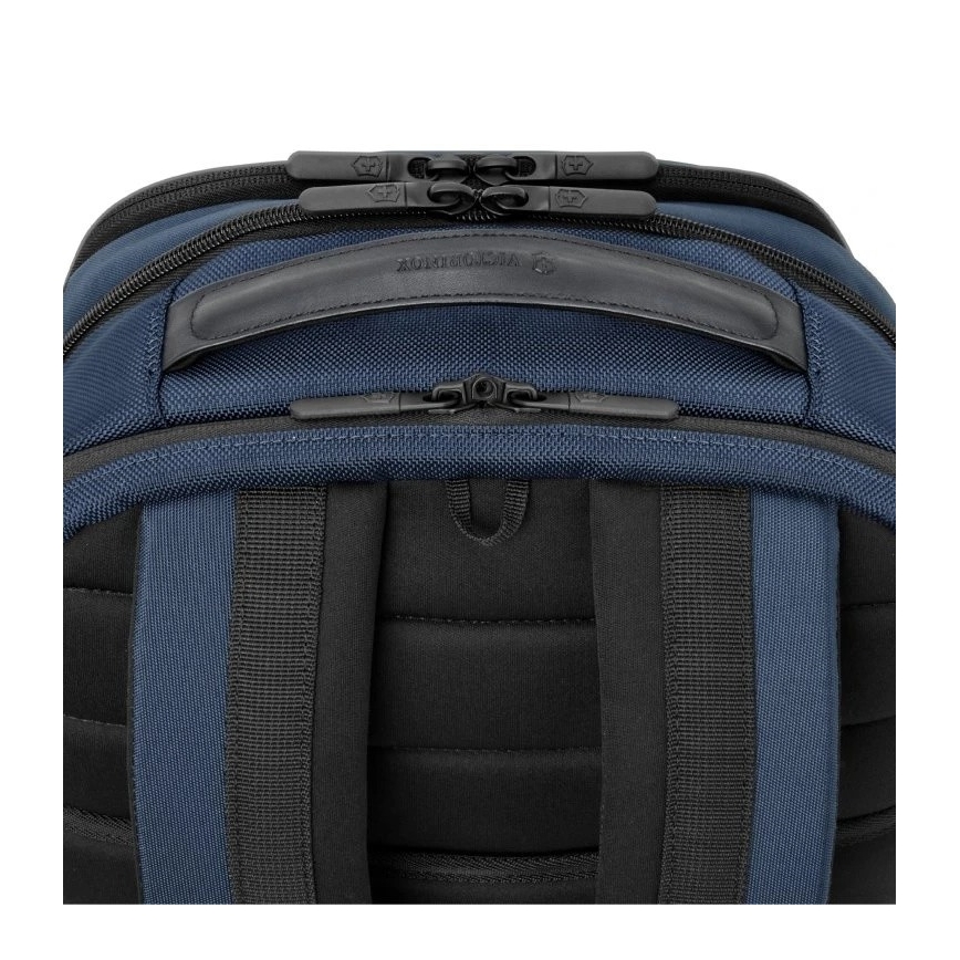 Victorinox - Kannettavan tietokoneen reppu 15" Altmont Professional Essential 24 l tummansininen