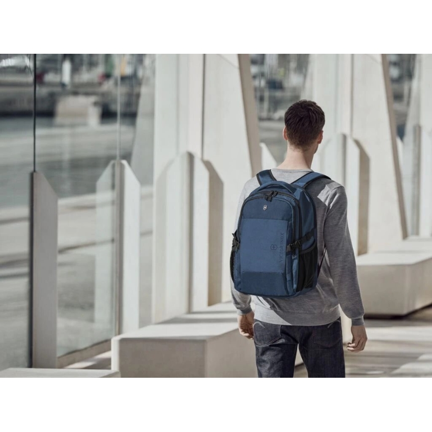 Victorinox - Kannettavan tietokoneen reppu 16" Deluxe Vx Sport EVO 32 l sininen