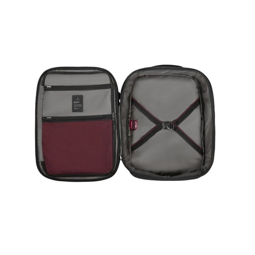 Victorinox - Laajennettava reppu Crosslight Boarding 37 l musta