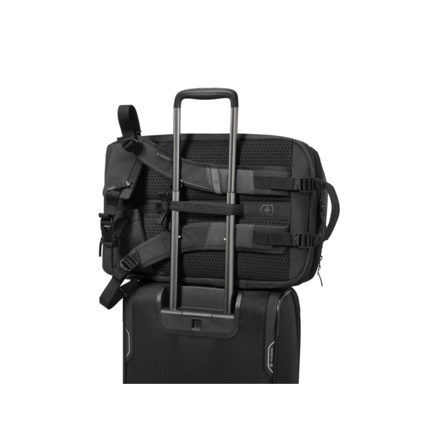 Victorinox - Laajennettava reppu Touring 2.0 Traveler 33 l musta