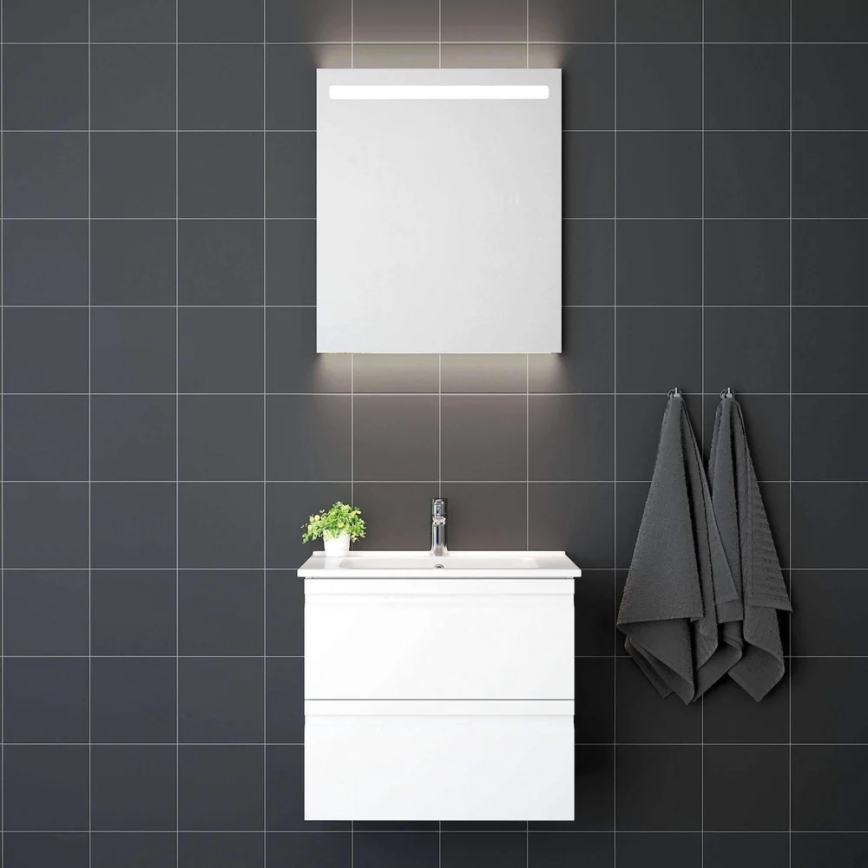 VIGO-kylpyhuonekaappi pesualtaalla + LED-seinäpeili taustavalolla LED/10W/230V IP44 valkoinen