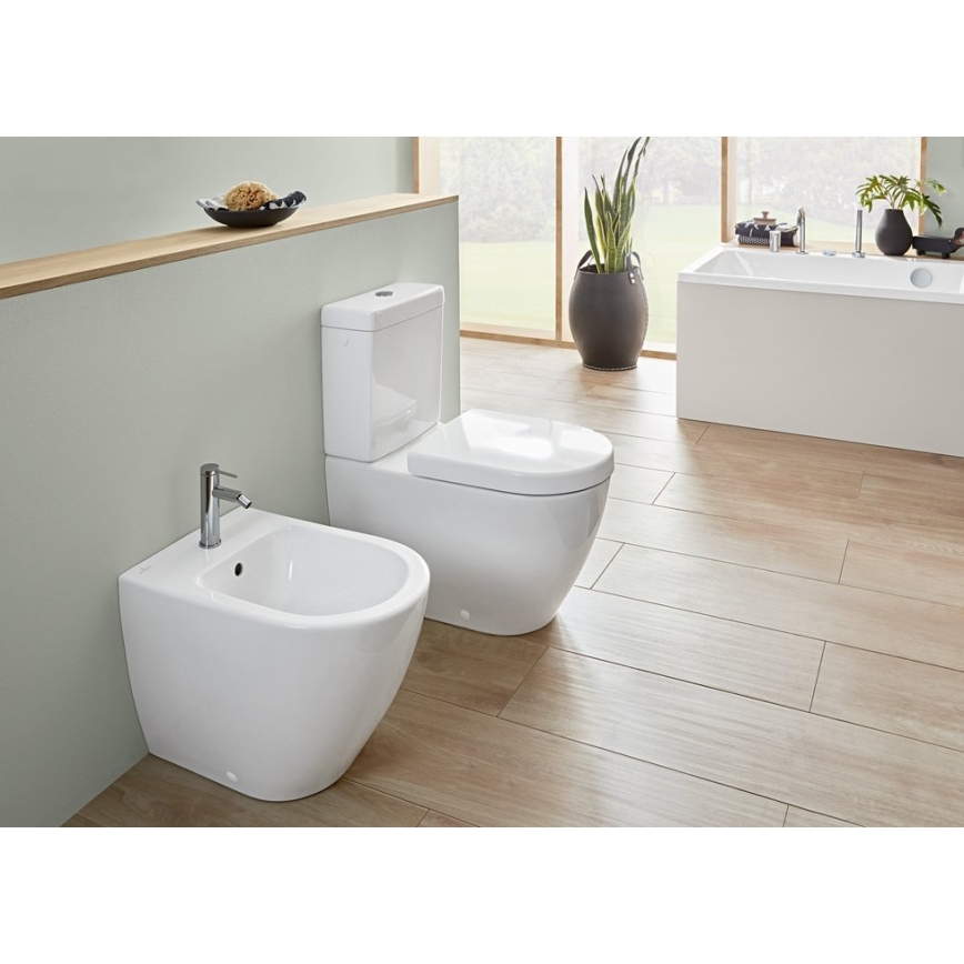 Villeroy & Boch 54000001 - Seinään asennettava bidee SUBWAY 2.0 37x56 cm keraaminen/valkoinen