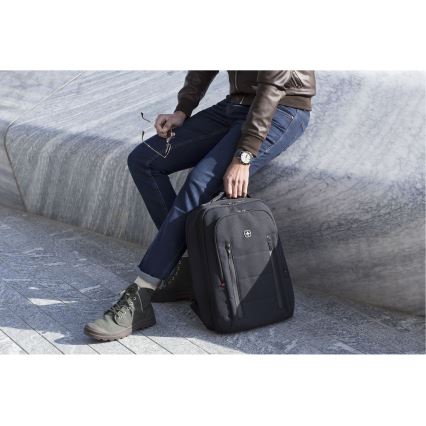 Wenger - Kannettavan tietokoneen reppu 16 l 16" tablettitaskulla 12" Kaupunki Traveler musta