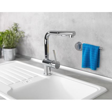 WENKO 5639100 - Paperirullapidike TURBO-LOC KÜCHE 23x6,5 cm ruostumaton teräs/hopea