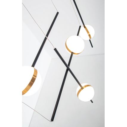 Zambelis 2001 - LED-kattokruunu johdossa LED/38W/230V