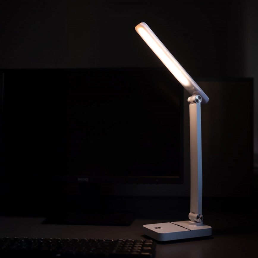 Zuma Line - LED Ladattava pöytävalaisin LED/8W/1200 mAh 3000/4500/6000K valkoinen